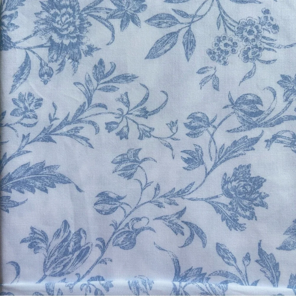 Laura Ashley Blue Floral Natalie cotton Percale 2 Standard pillowcases NWT
